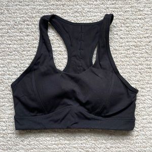 Black workout sports bra with built in and removable cups